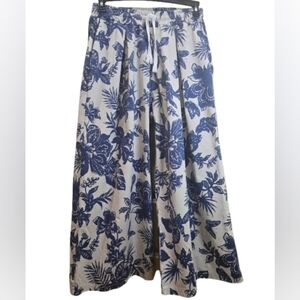 Made In Italy Elegant Beige And Navy Tropical Print Women's Flare Pants